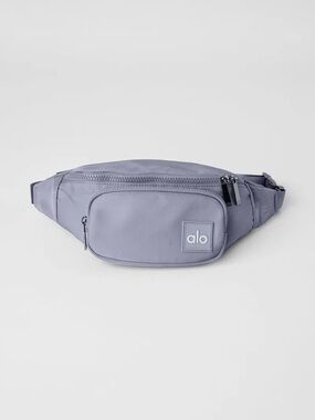 Alo Yoga Explorer Belt Bag – Grey Fanny Pack, Crossbody Bag